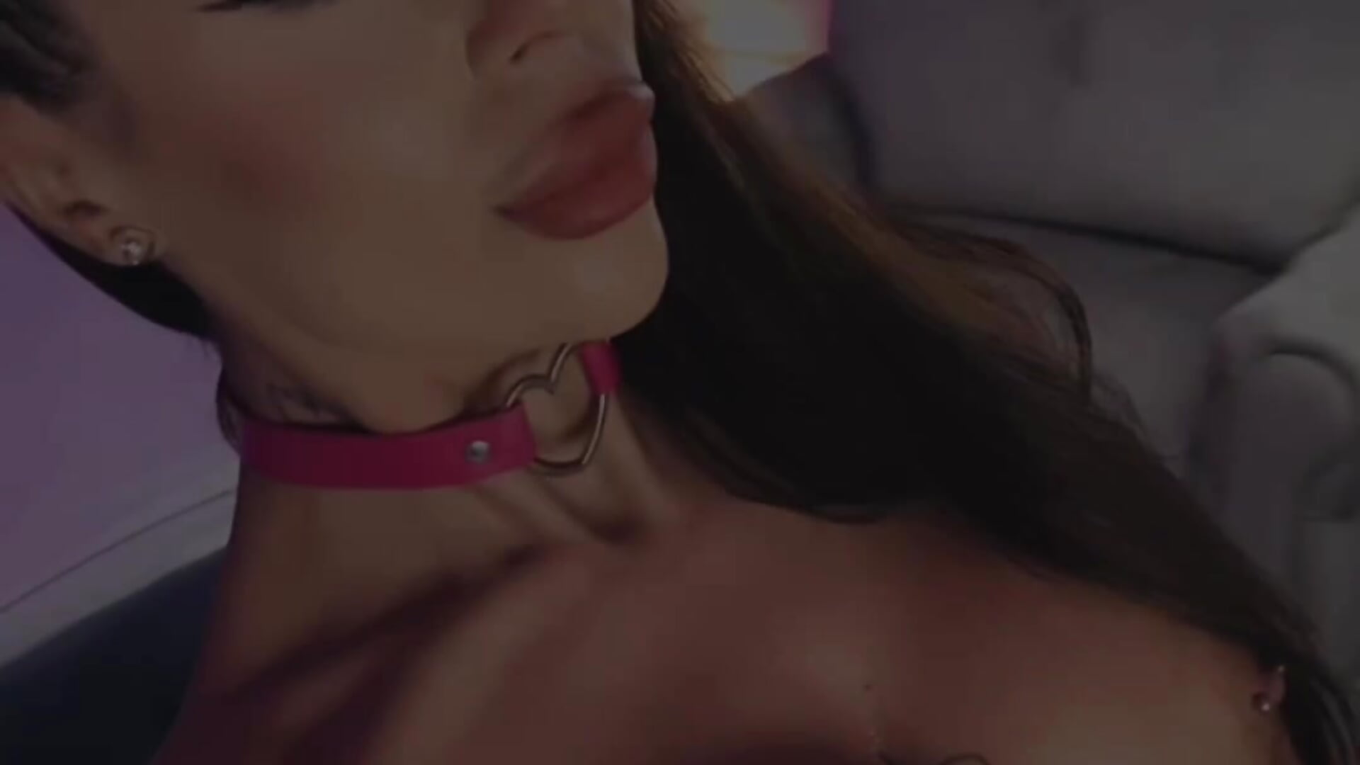 Try to handle - video by MissKiarra cam model