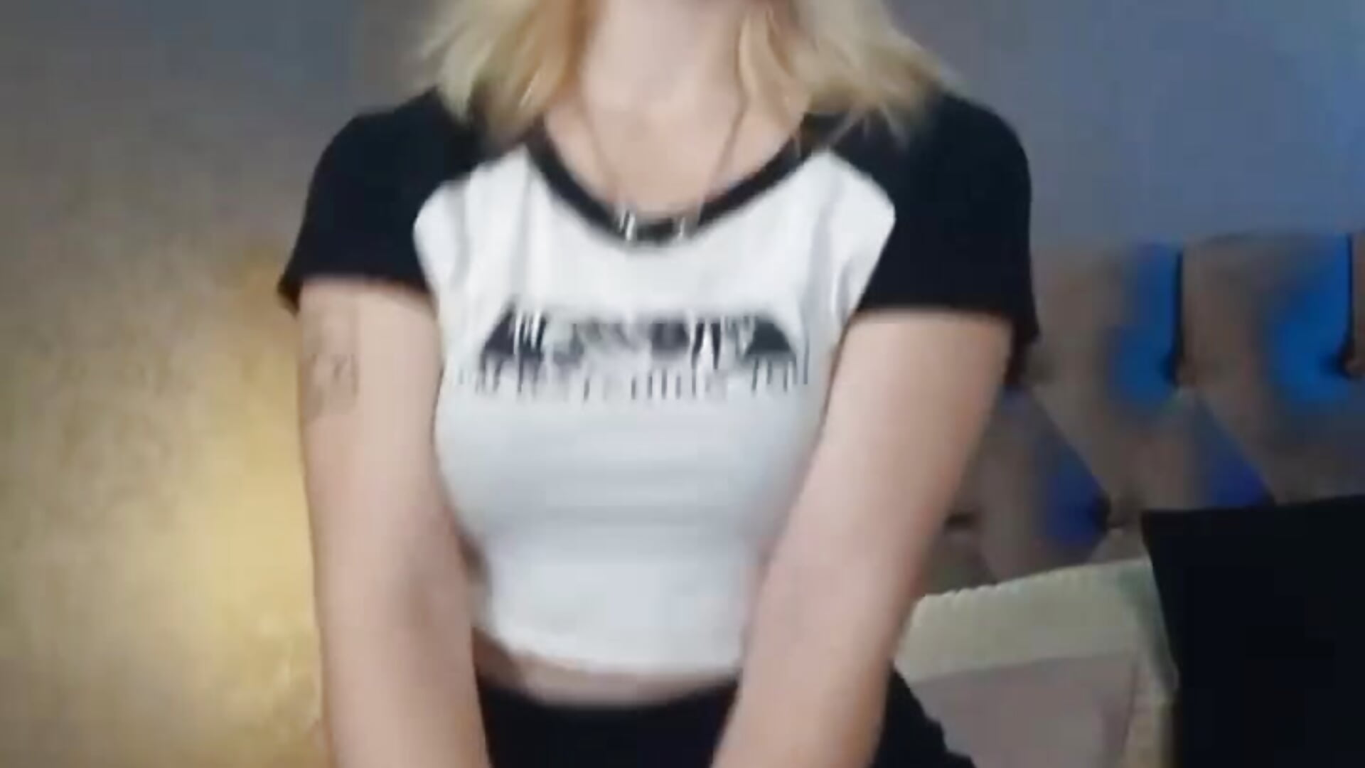 Hello! I am new here! I hope we get along. Let's get acquainted - Mia - video by Moonlight_Mia cam model