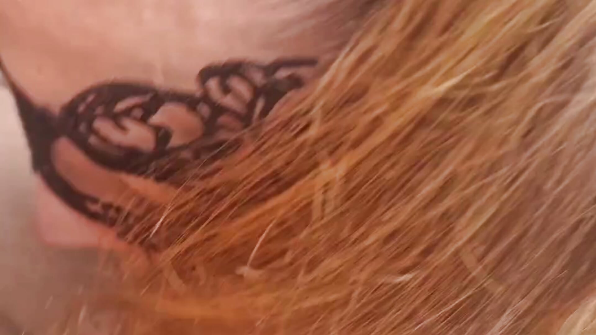 Geiler public Creampie auf dem Balkon 💧😳🤭🔥 - video by HotElena cam model