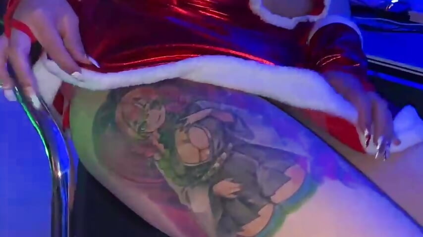 WhatsApp Video 2025-12-05 at 9,28,02 AM (1) - video by Emmily_Walker cam model