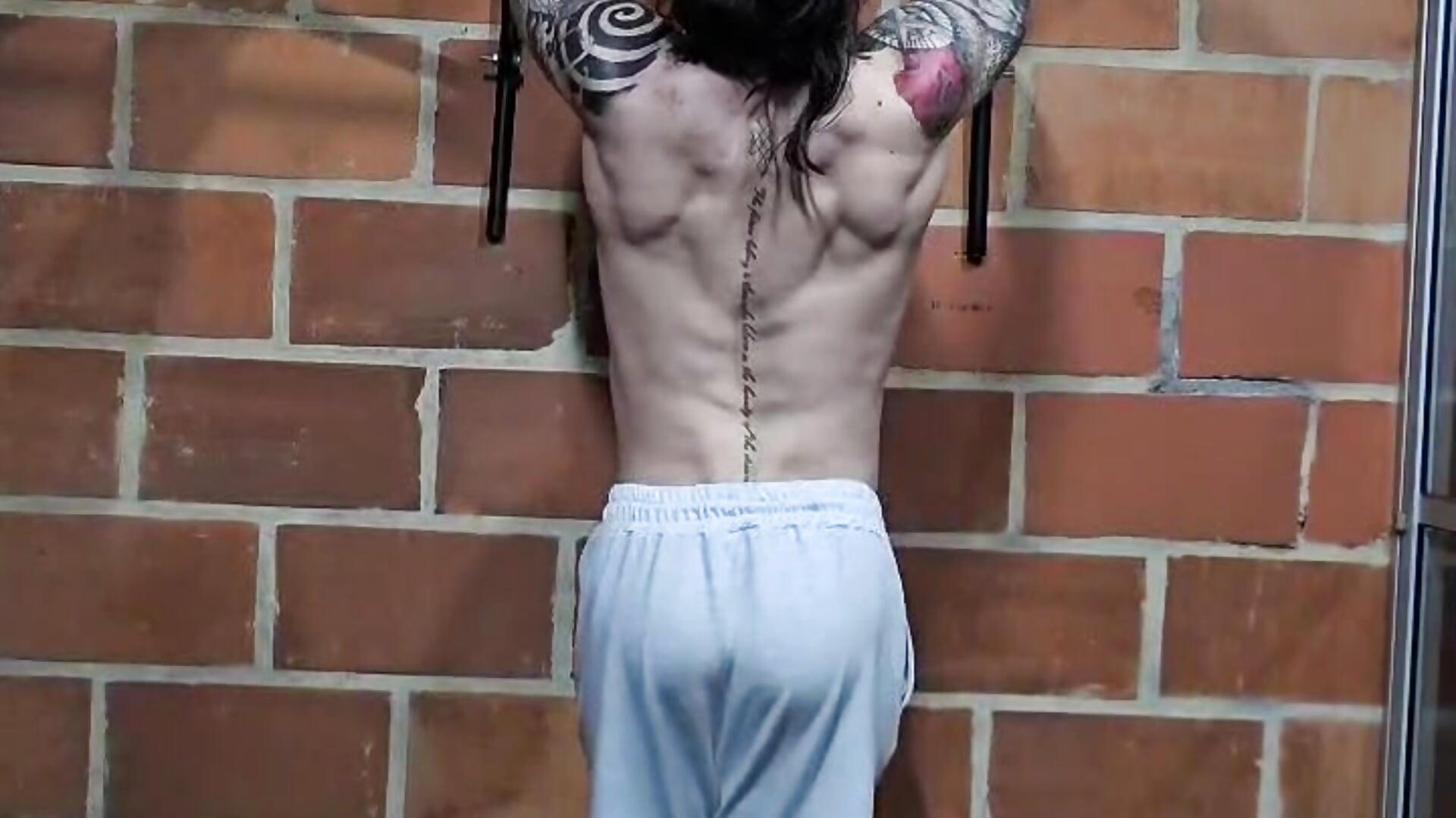 I love to practice exercise 💪🏻 - video by Eroxxx1327 cam model