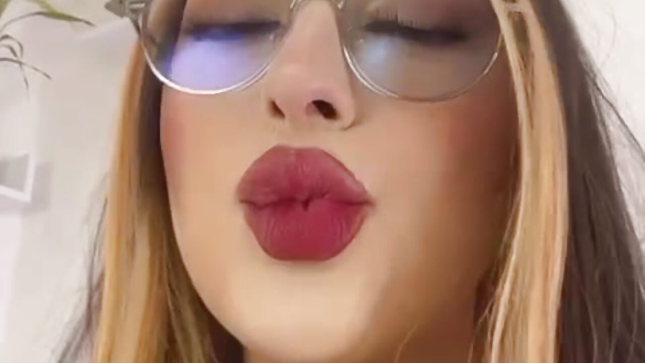 READY FOR YOU 💙－カメラキャストのkarly_riossの動画