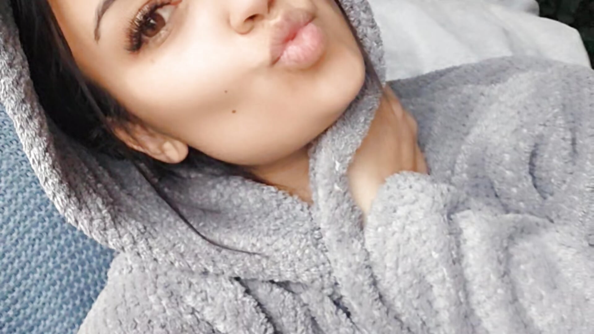 Morning face 😂 - video by AlexandraRand cam model