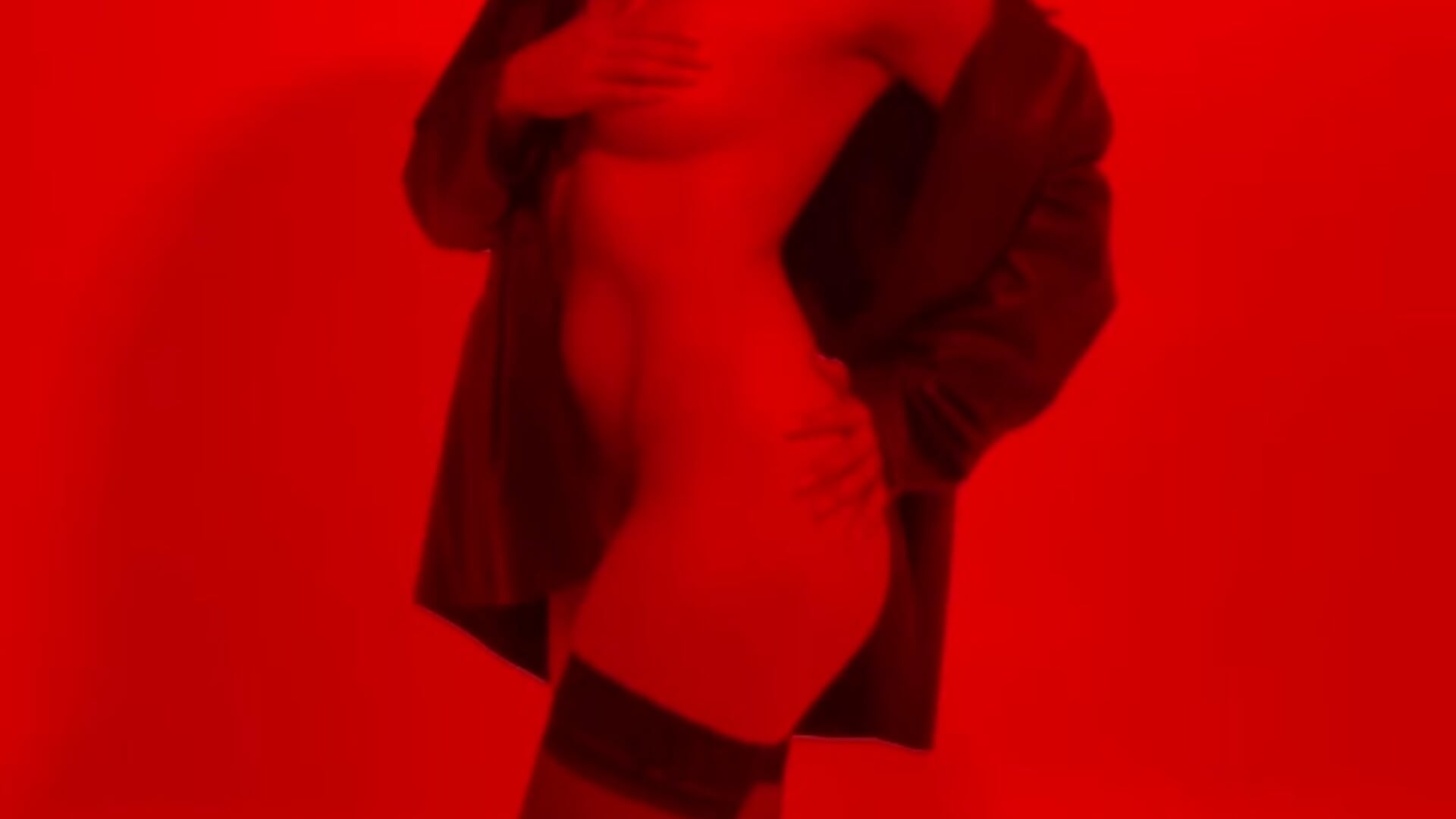 You are not prepared for this, it is very hot 🔥