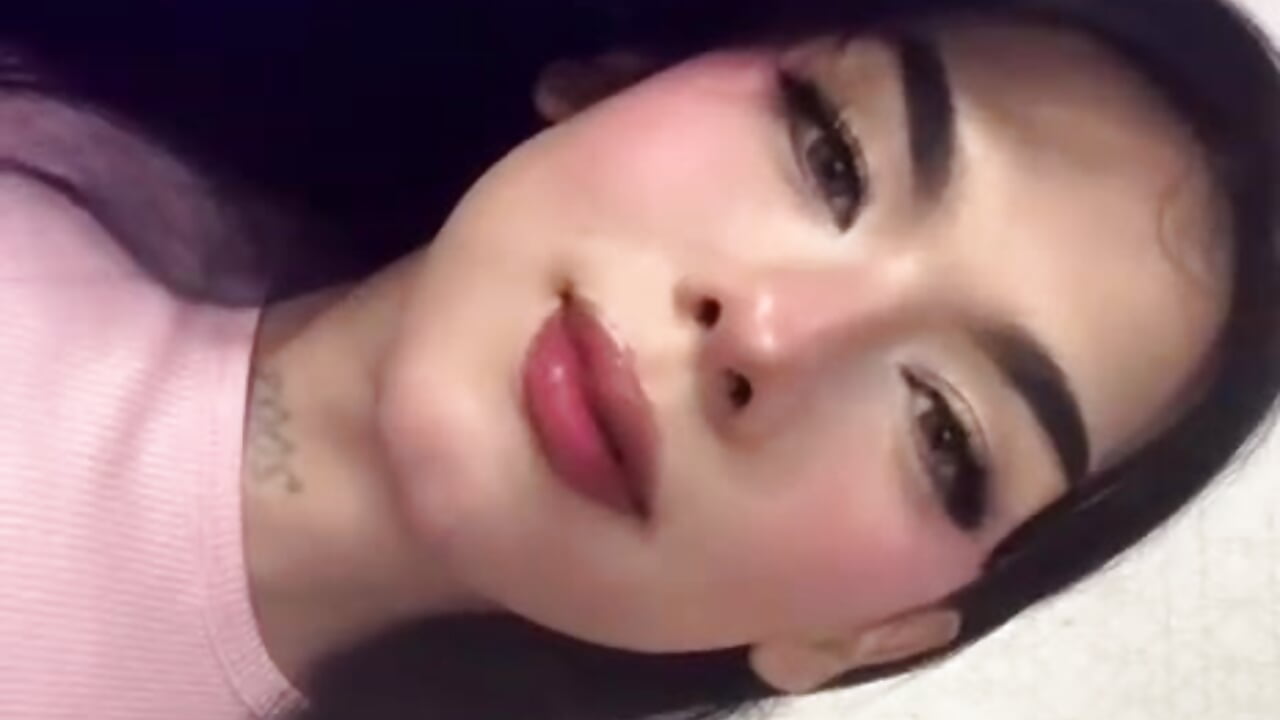 do you want a kiss? 💋 – видео вебкам-модели yossi_peach_cute