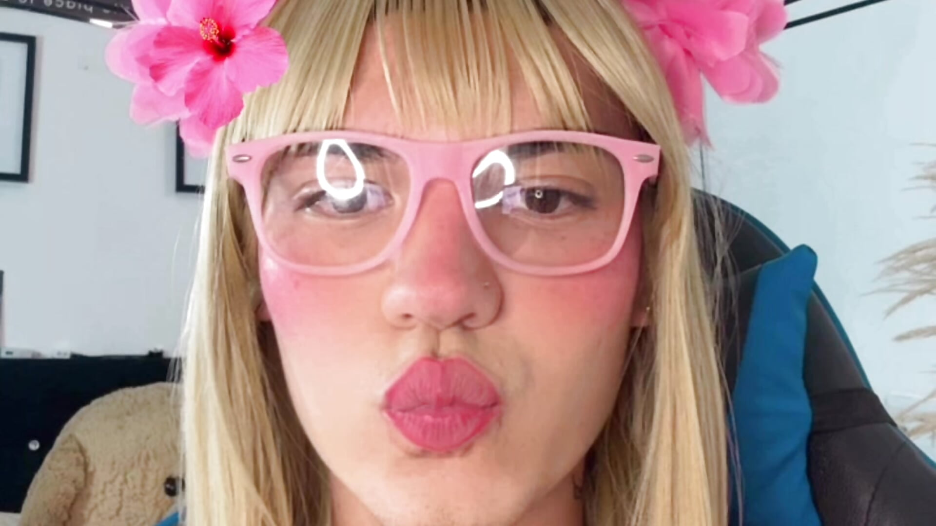 82341b387d524b7aa0748df5cb550646 - vidéo du modèle de showcams jessicaJonss