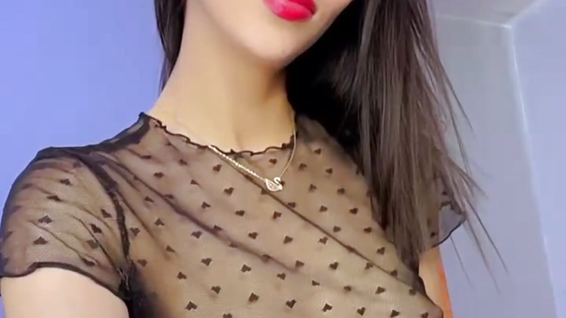 😳