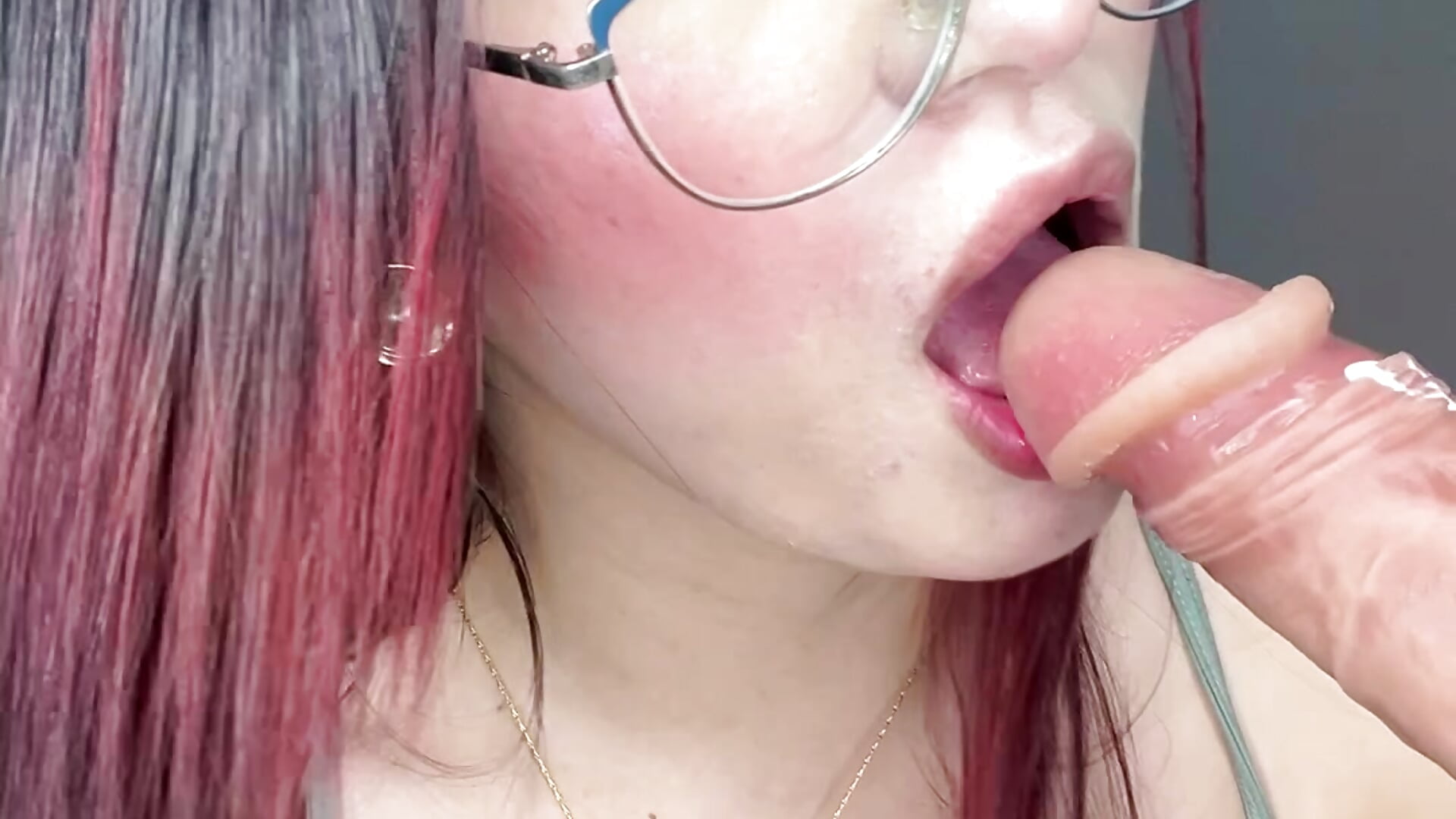 🤭🥵 - video by VioletPearson cam model