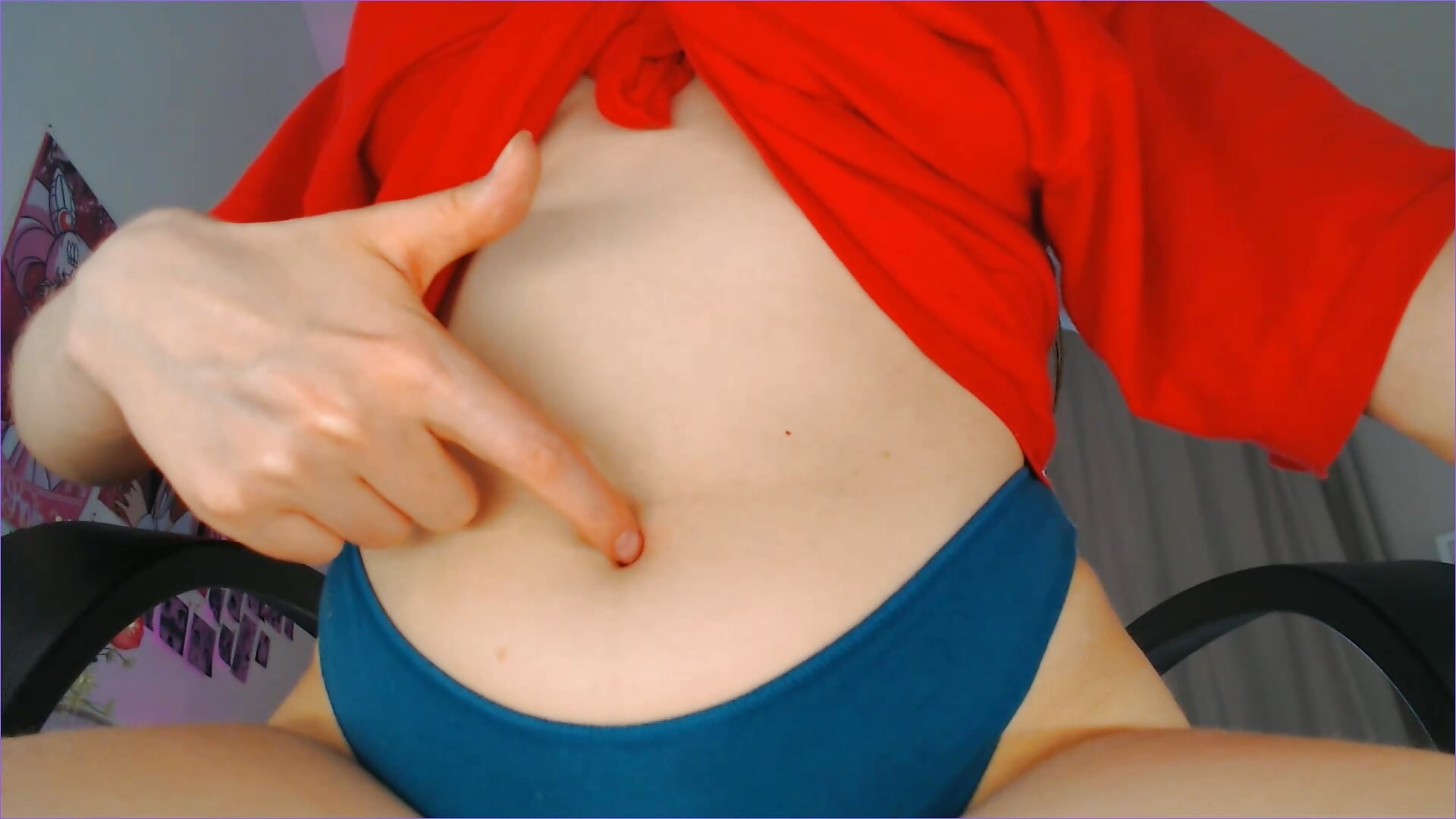 sexy belly button play - video by Viktoria_Oliverr cam model