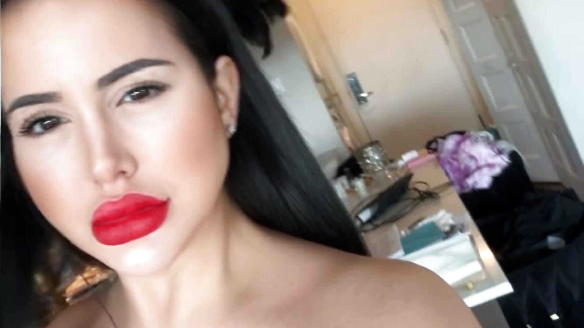 In love with latex, pvc, and fishnets! - video by yourgoddessangela cam model