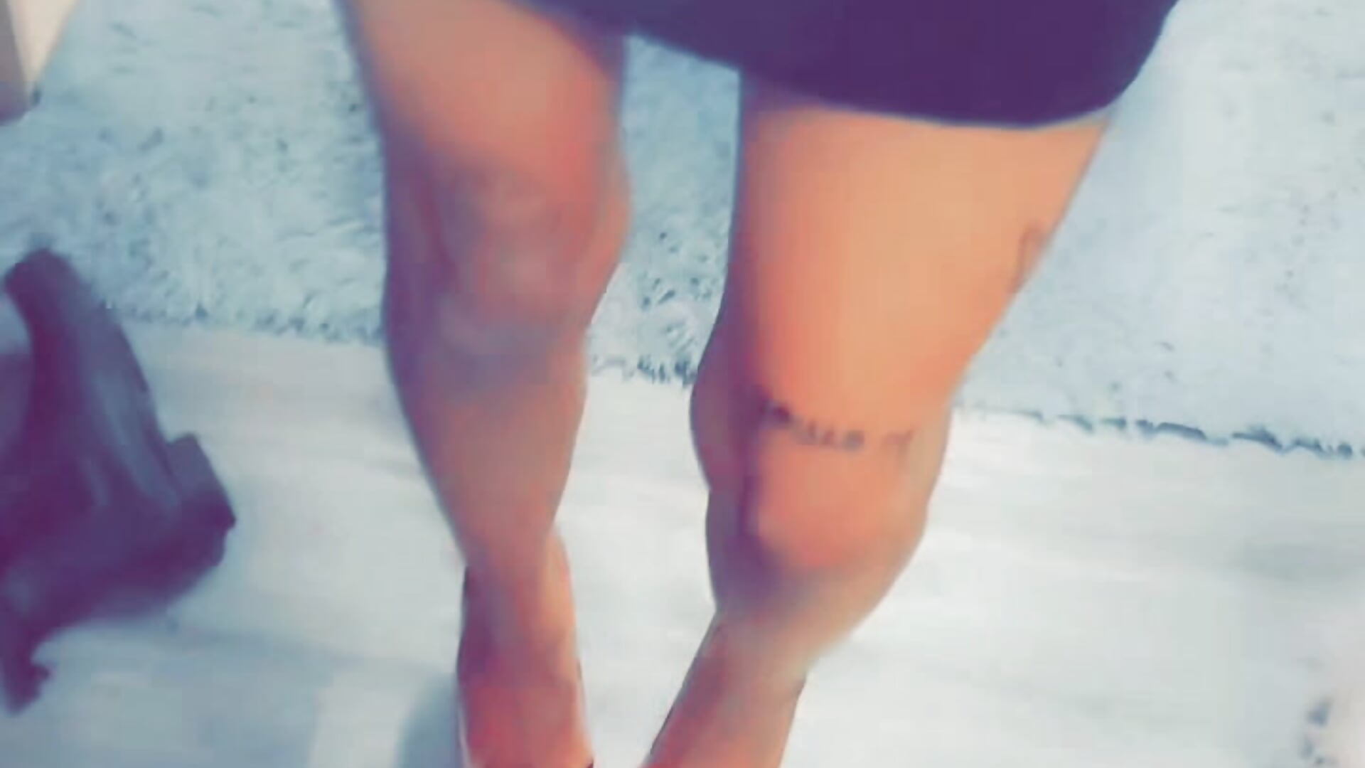 Pussy flash