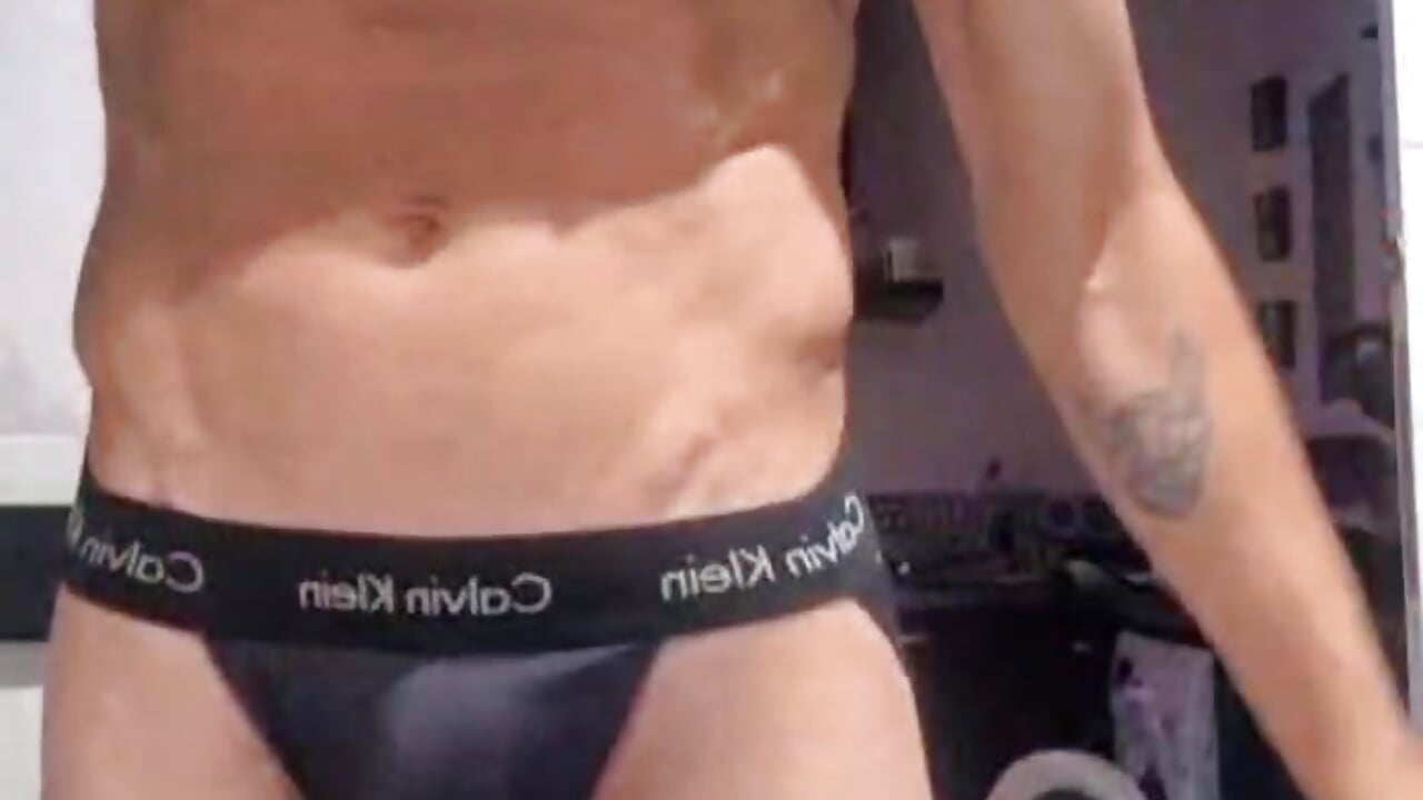 Buenos dóas - video van DylanJoss cam-model