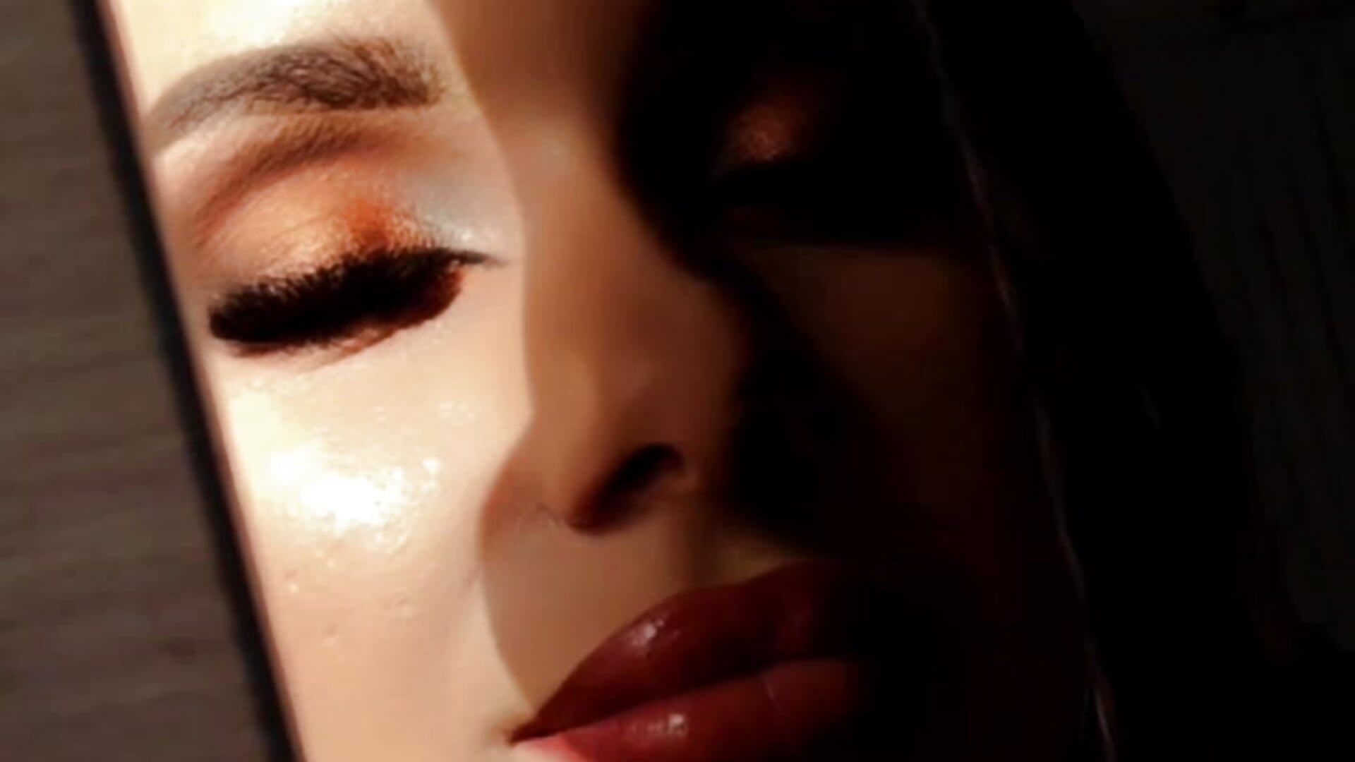 🦋 - video oleh model kamera EvaNotty__