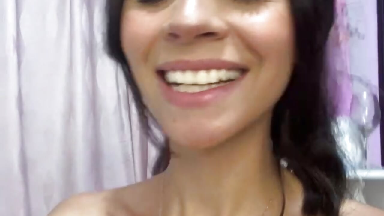 Playing with my big hot girl come and see👯‍♀️ - βίντεο μοντέλου Soy_Ania_Sweet