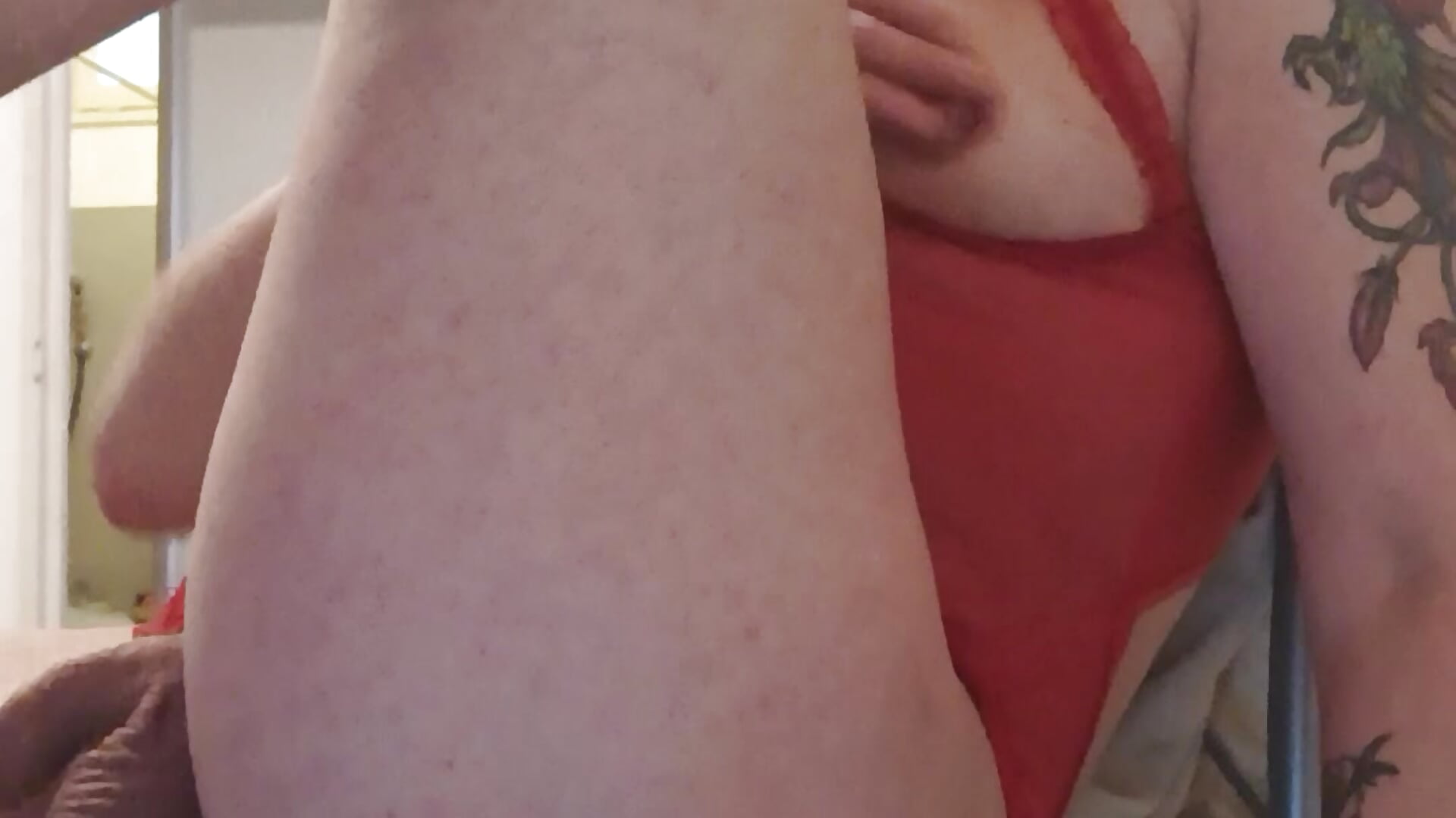 VID_20240221_153403 - video của người mẫu cam AlexiaMtf