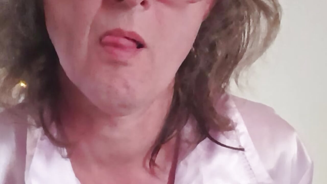 VID_20240607_210544 - video của người mẫu cam AlexiaMtf