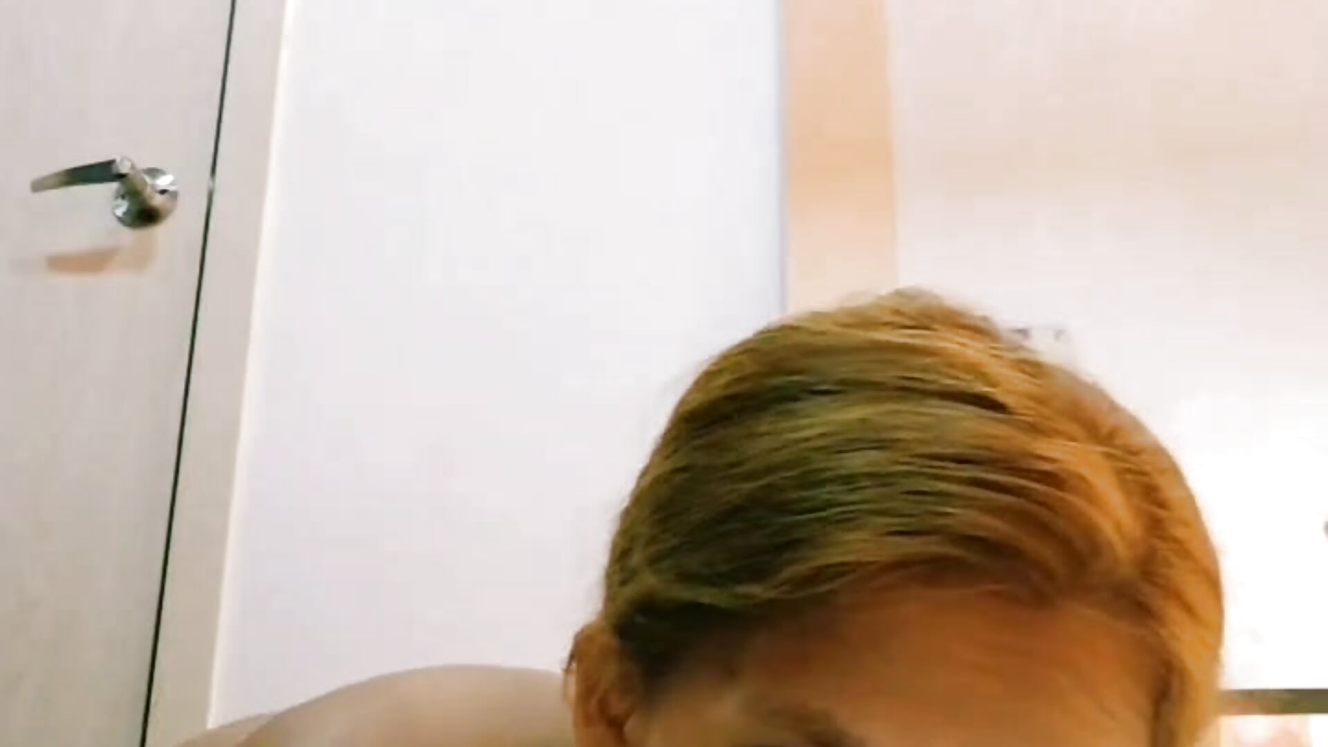A great blowjob from a blonde Latina – video od webkamerové modelky agatadelphine