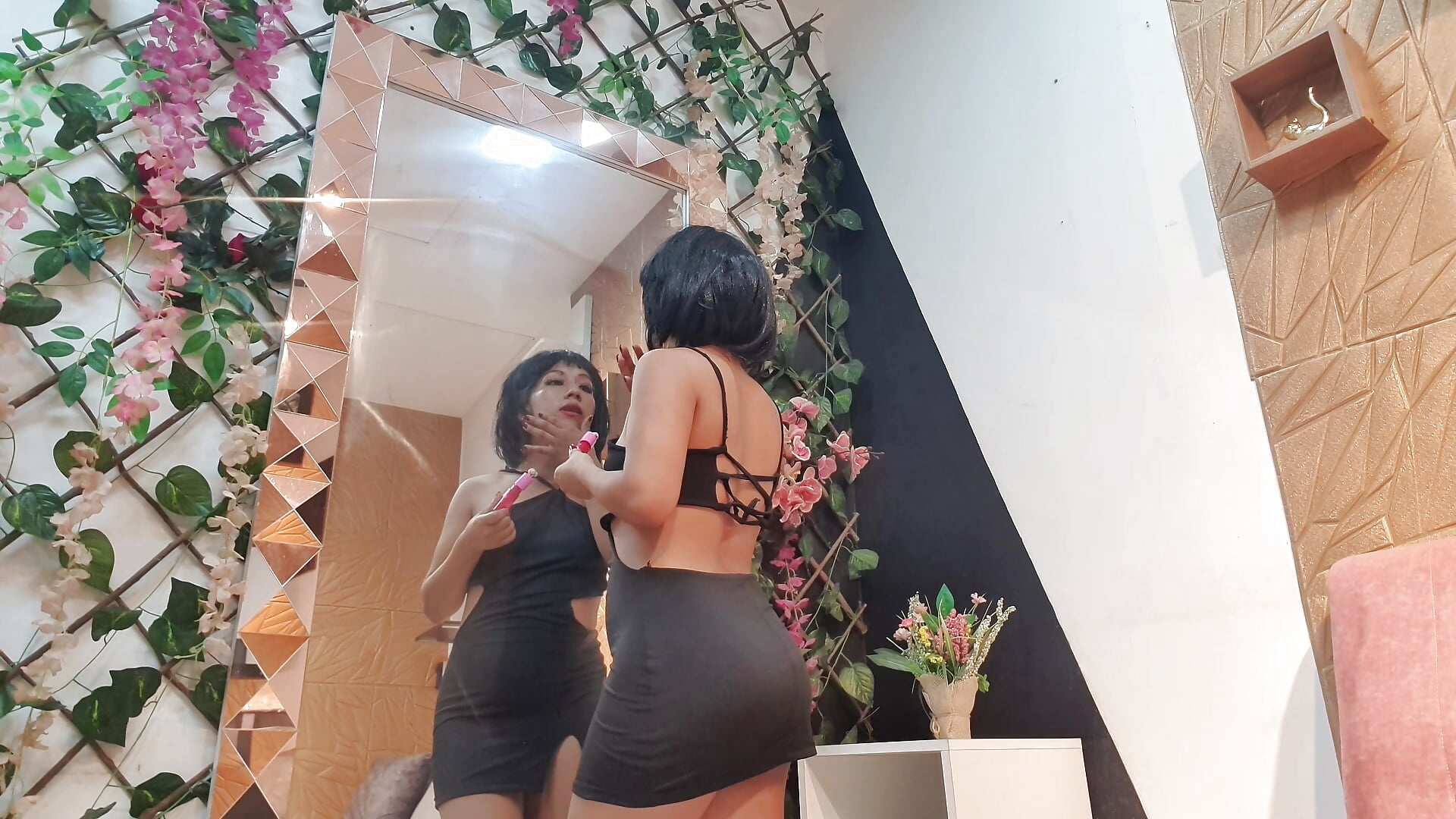 A finger in the ass never fails – video od webkamerové modelky agatadelphine
