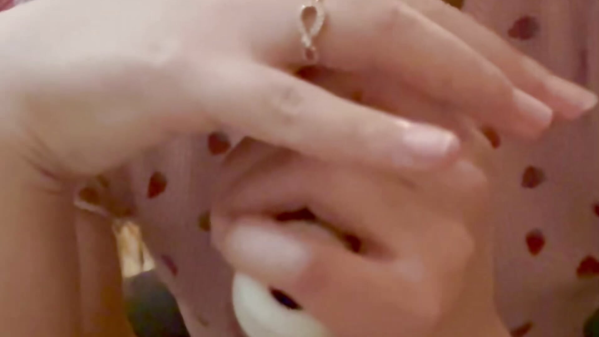 Te lo succhio? Sucking dicx — filmik clickhere_imyourKITTY, modela(-lki) na kamerkach