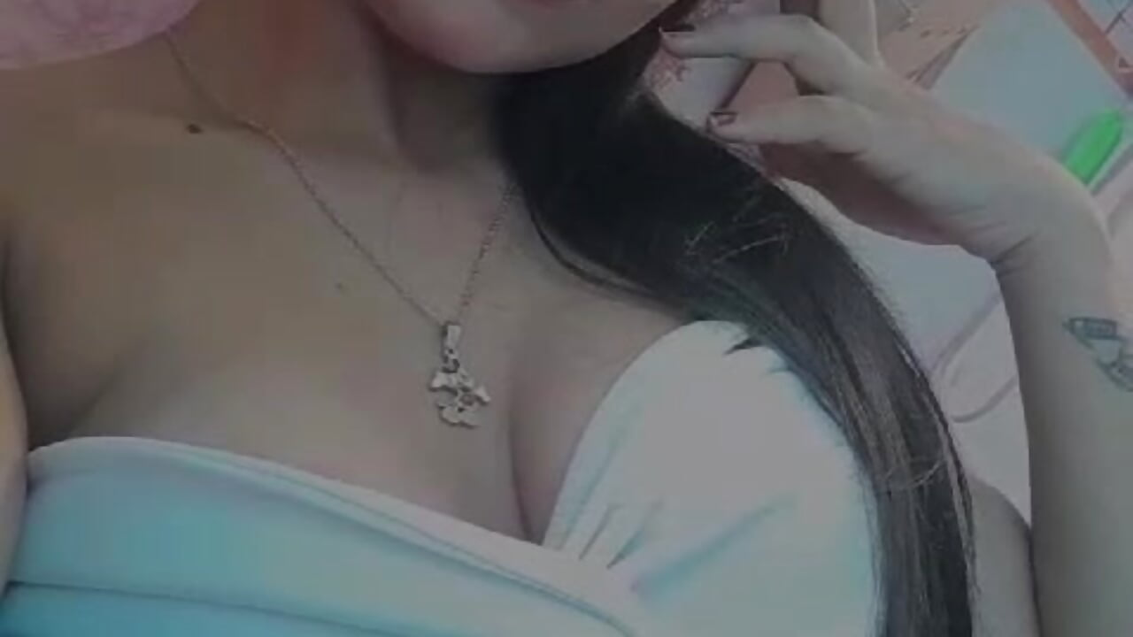 WhatsApp Video 2024-04-17 at 10,50,49 PM - video by DulceColeman cam model