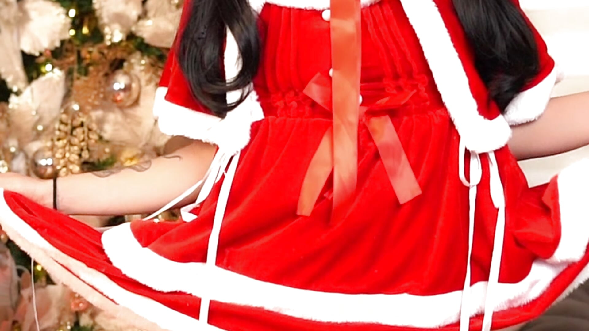 sensual Alice at christmas – видео вебкам-модели Alicebenett