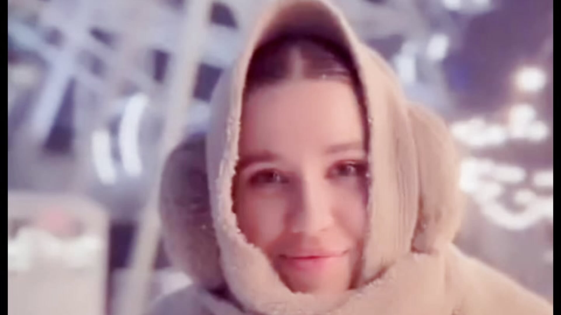 dance - video by CloverBush cam model