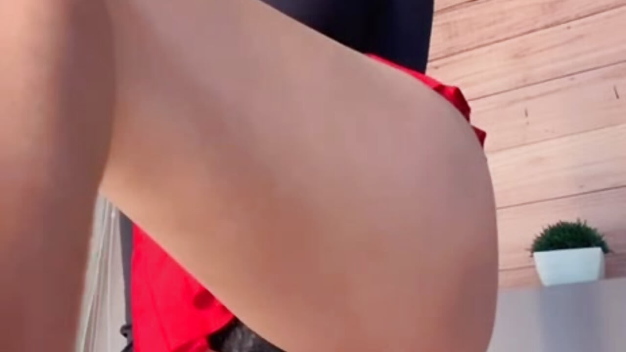 IMG_7228 – video af IzzyWild cam-model