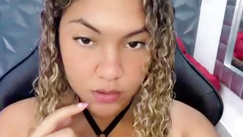 😛 - video by Cristal_War cam model