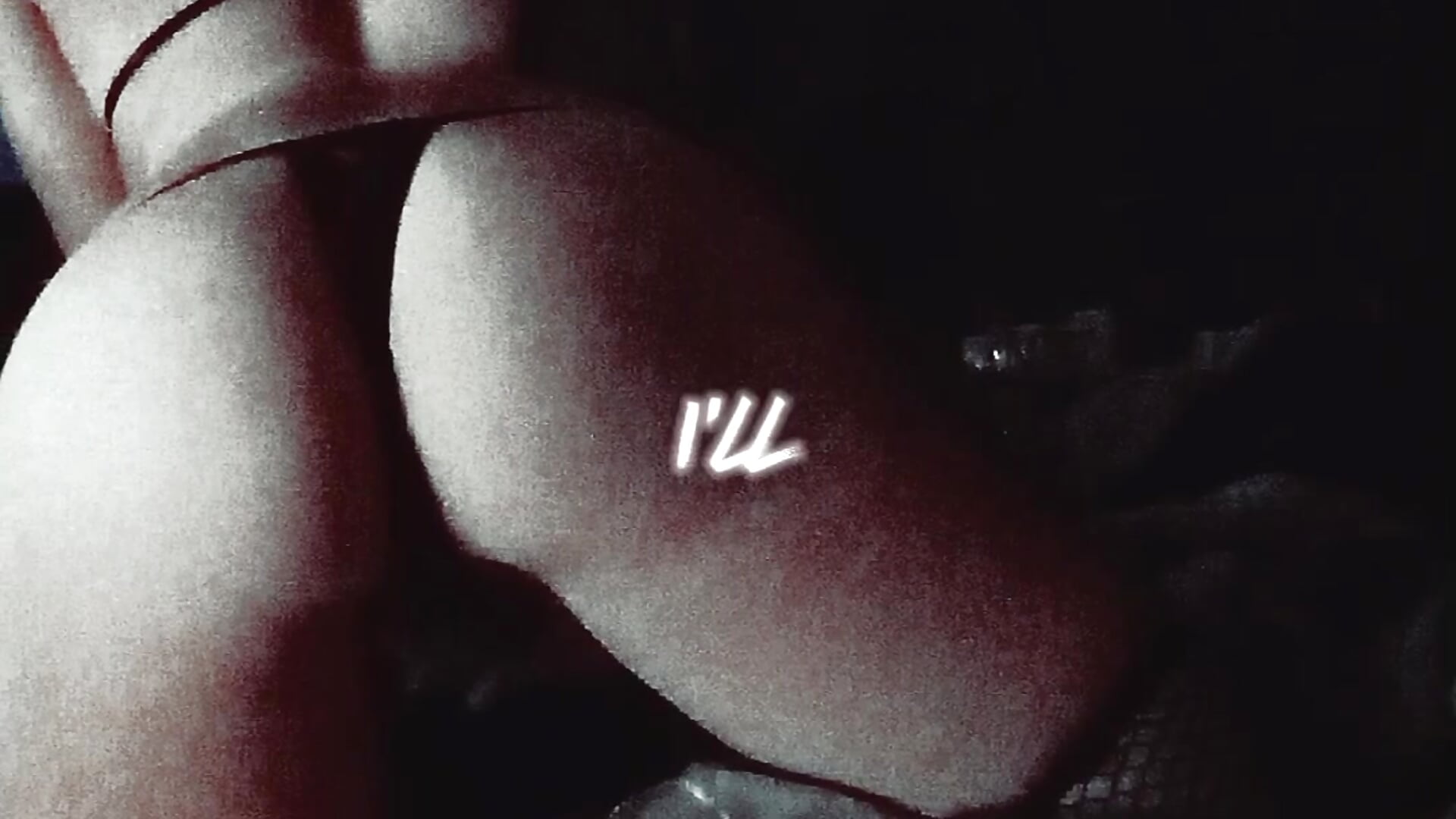 Pretty In The DARK — filmik CrystalBlueAura, modela(-lki) na kamerkach