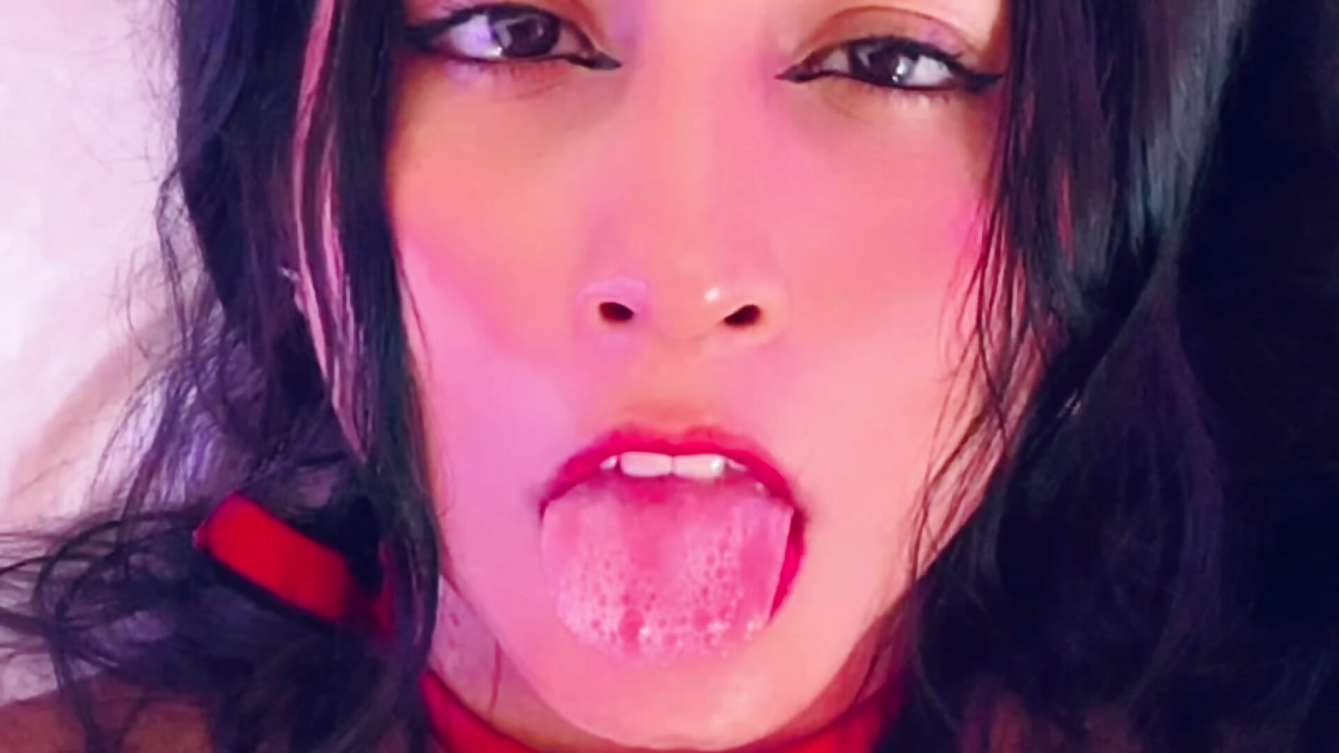 🙂 - video by Miliaangeles cam model