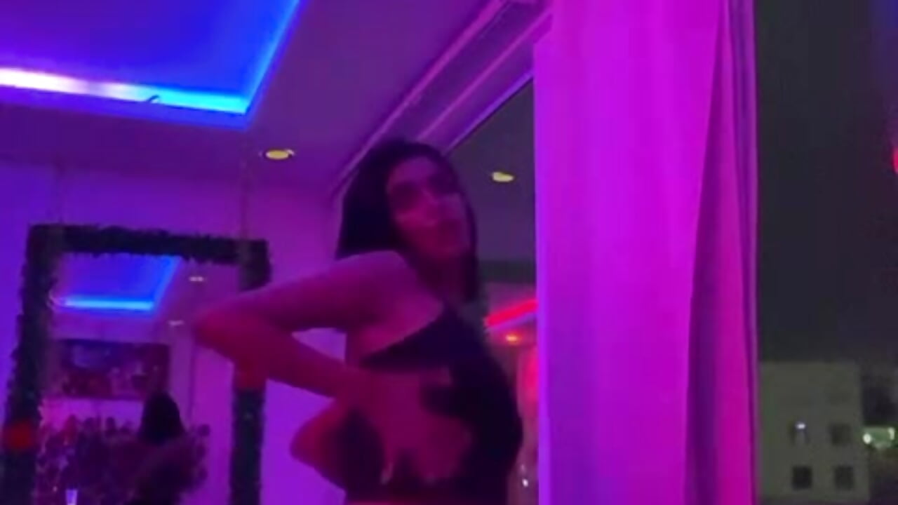 art to dance－カメラキャストのDeuxGoldの動画