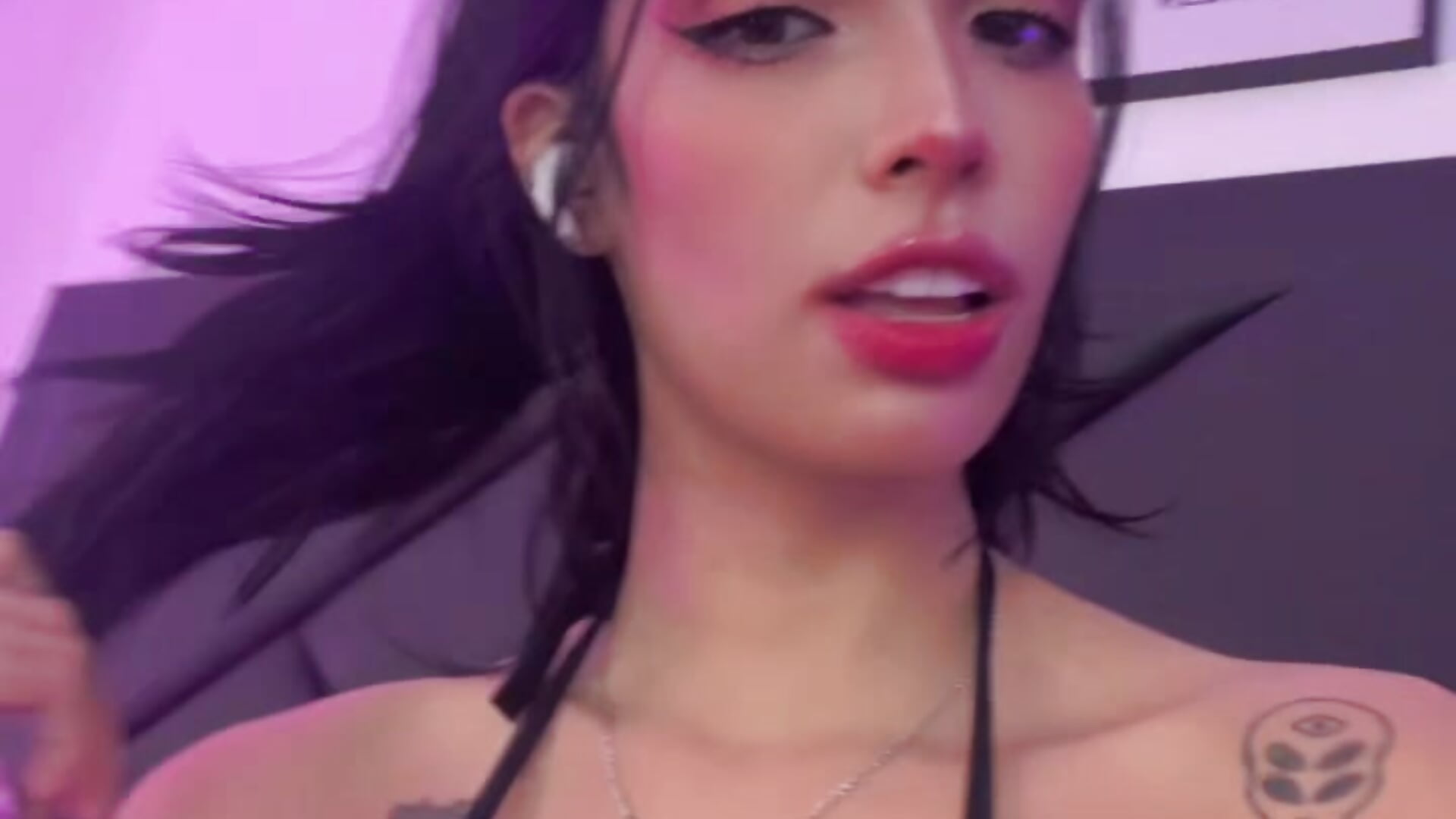 Just you and me ❤️－カメラキャストのDeuxGoldの動画