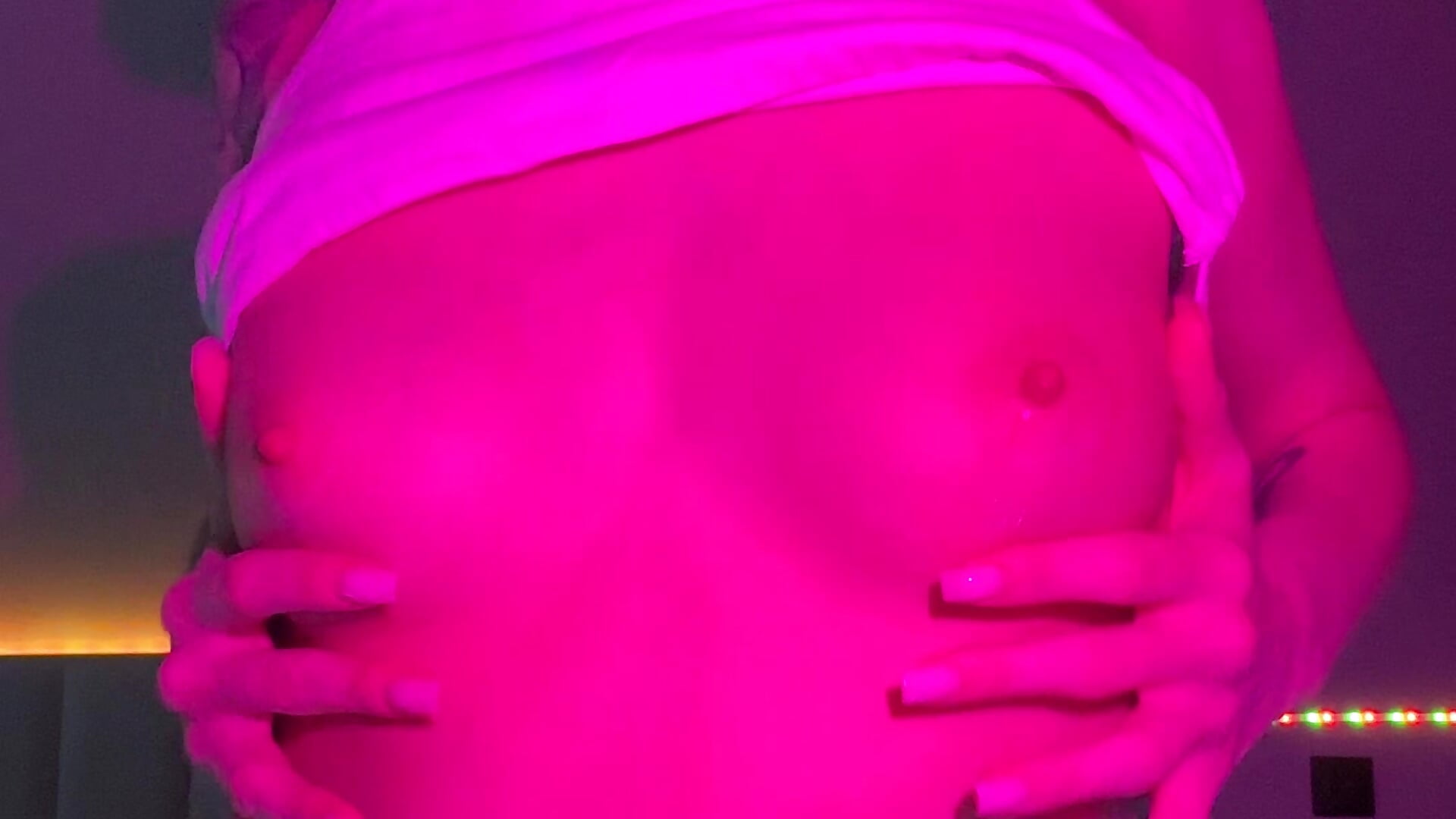 IMG_1204 - video của người mẫu cam ellie_miu