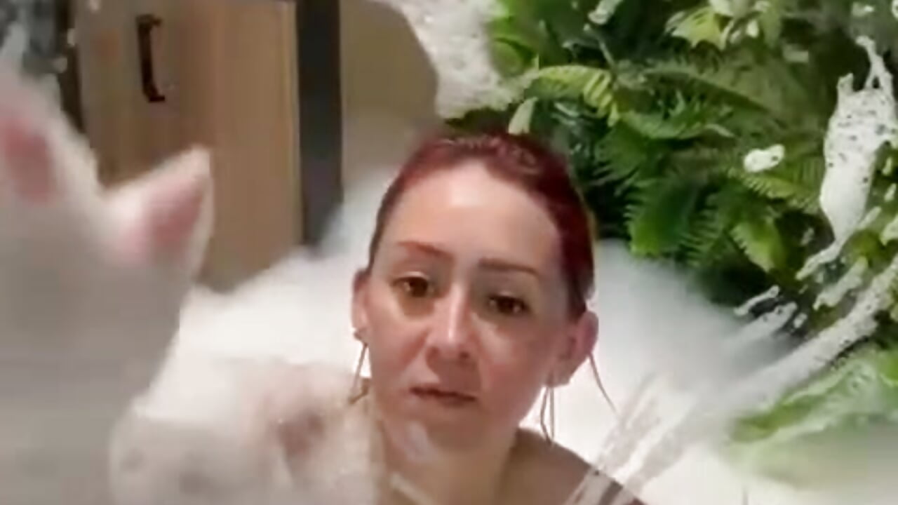 foam bath