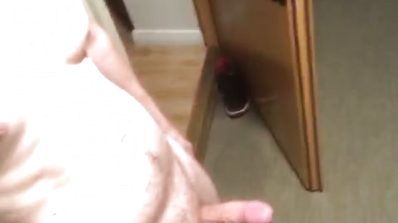 Hotel hallway flashing, longer video also available😉 - video khazlin kameramallilta