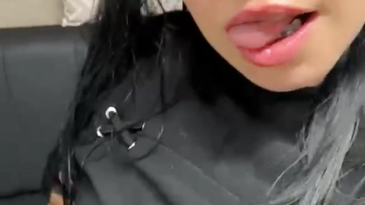💦😏 – video af angeline_blake_ cam-model