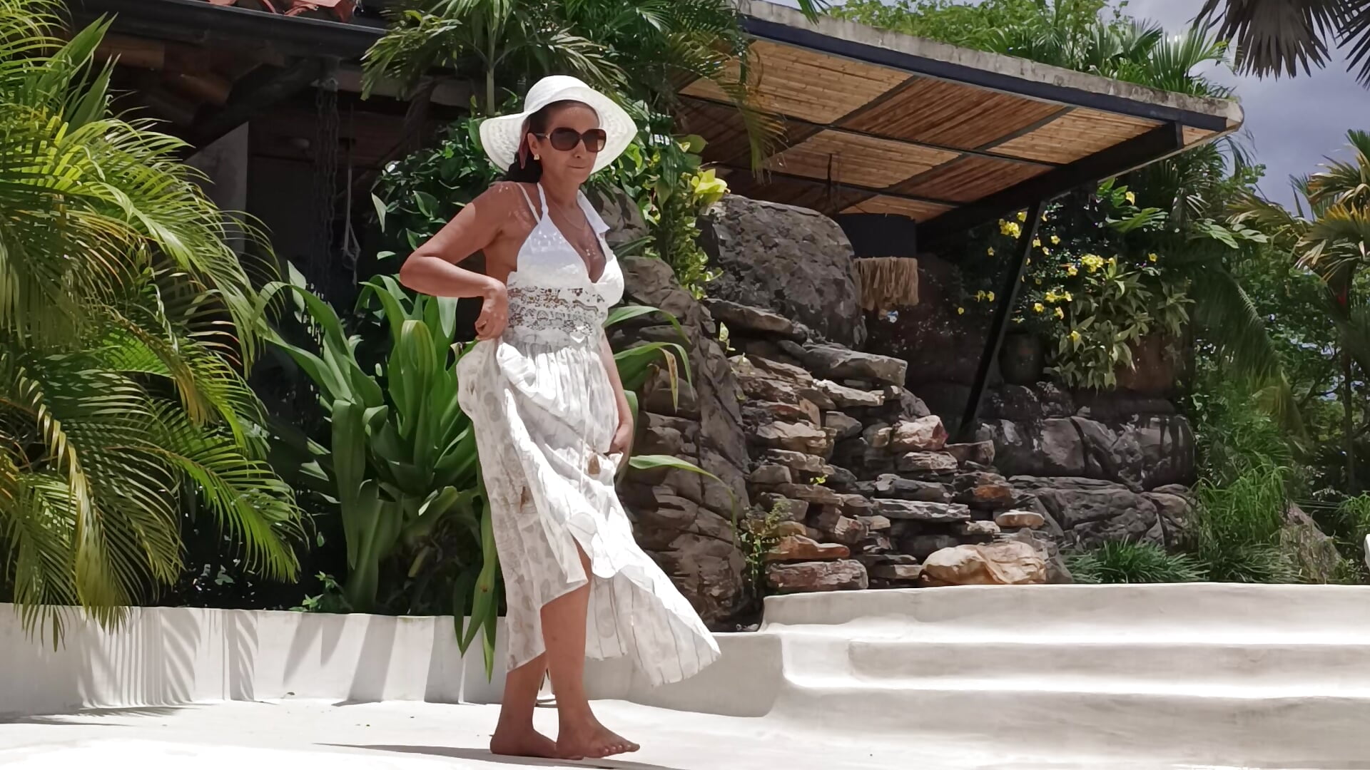 Let's enjoy the end of summer🌞🏖️ - vidéo du modèle de showcams Holyjacky_