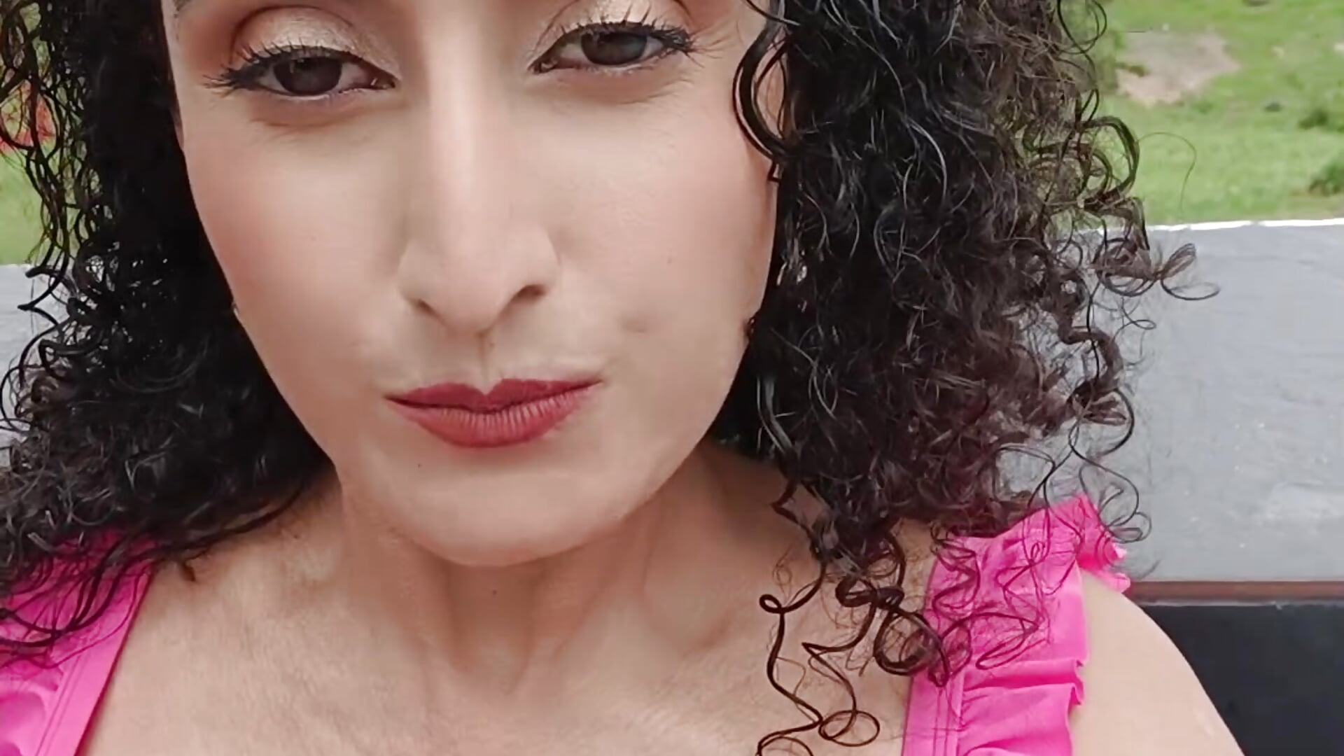 Let's get a tan in the pool🌞🔥😈 - vidéo du modèle de showcams Holyjacky_