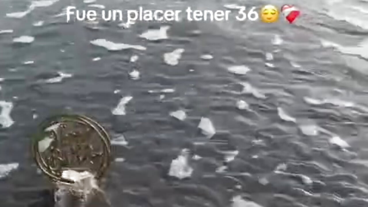 Welcome 37's - vidéo du modèle de showcams Holyjacky_