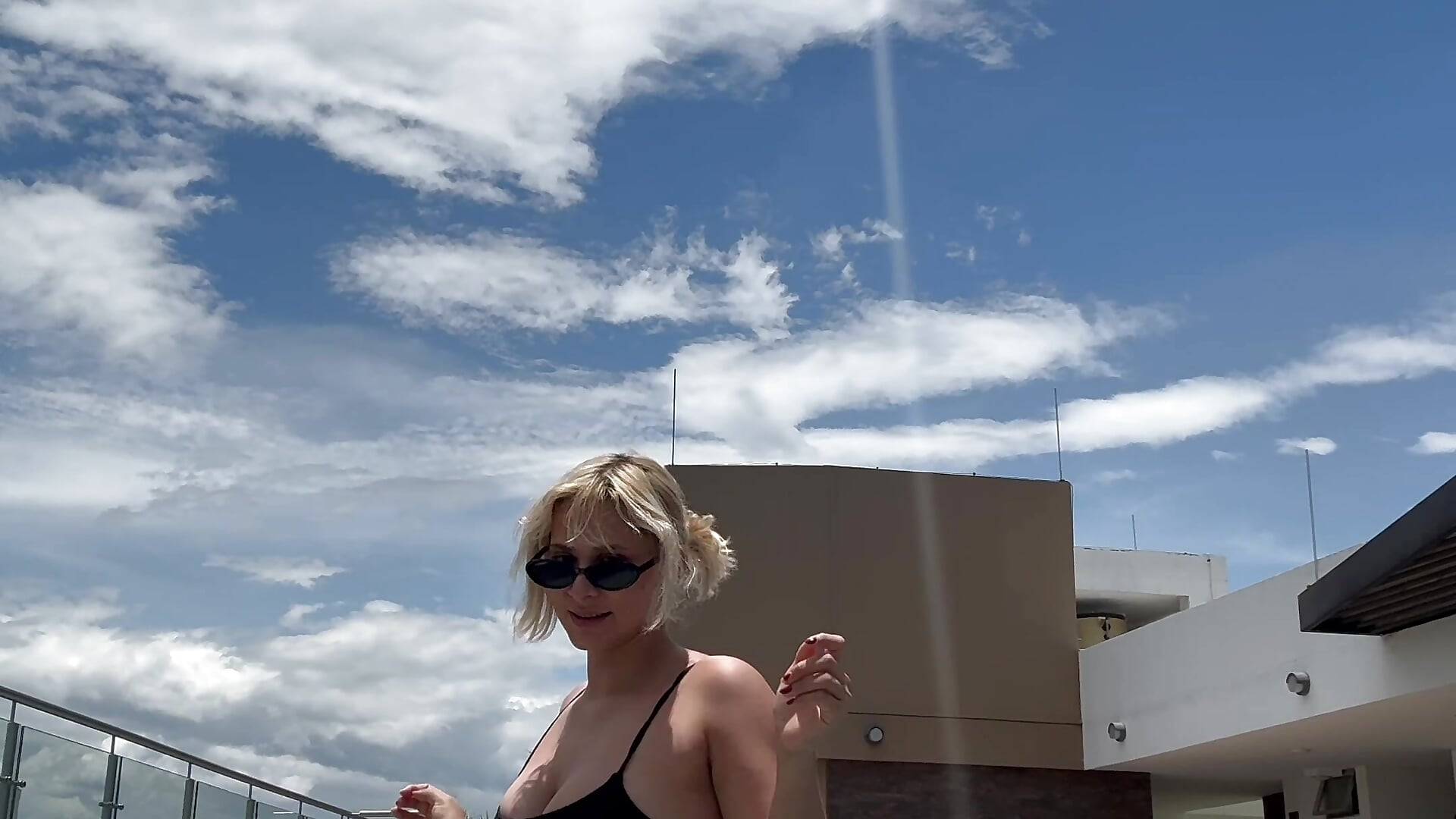 IMG_1593.mov - video by Ramona_Flower cam model