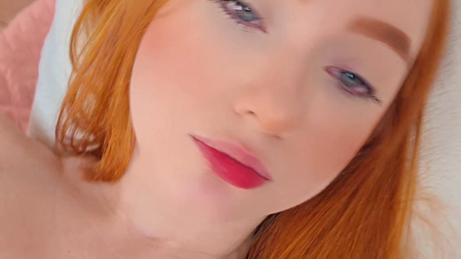 😊 – video af CamiiLovers cam-model