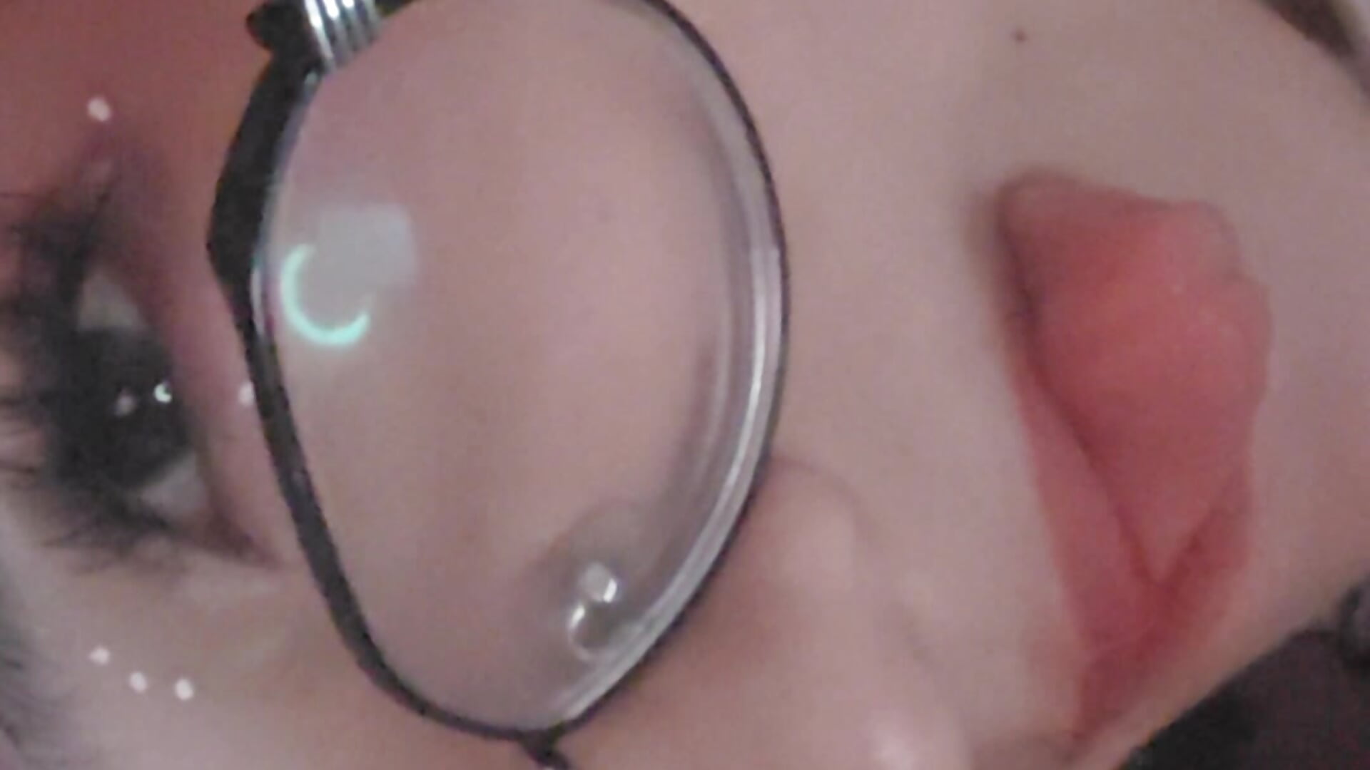 Happy happy - video by CherieCurl cam model