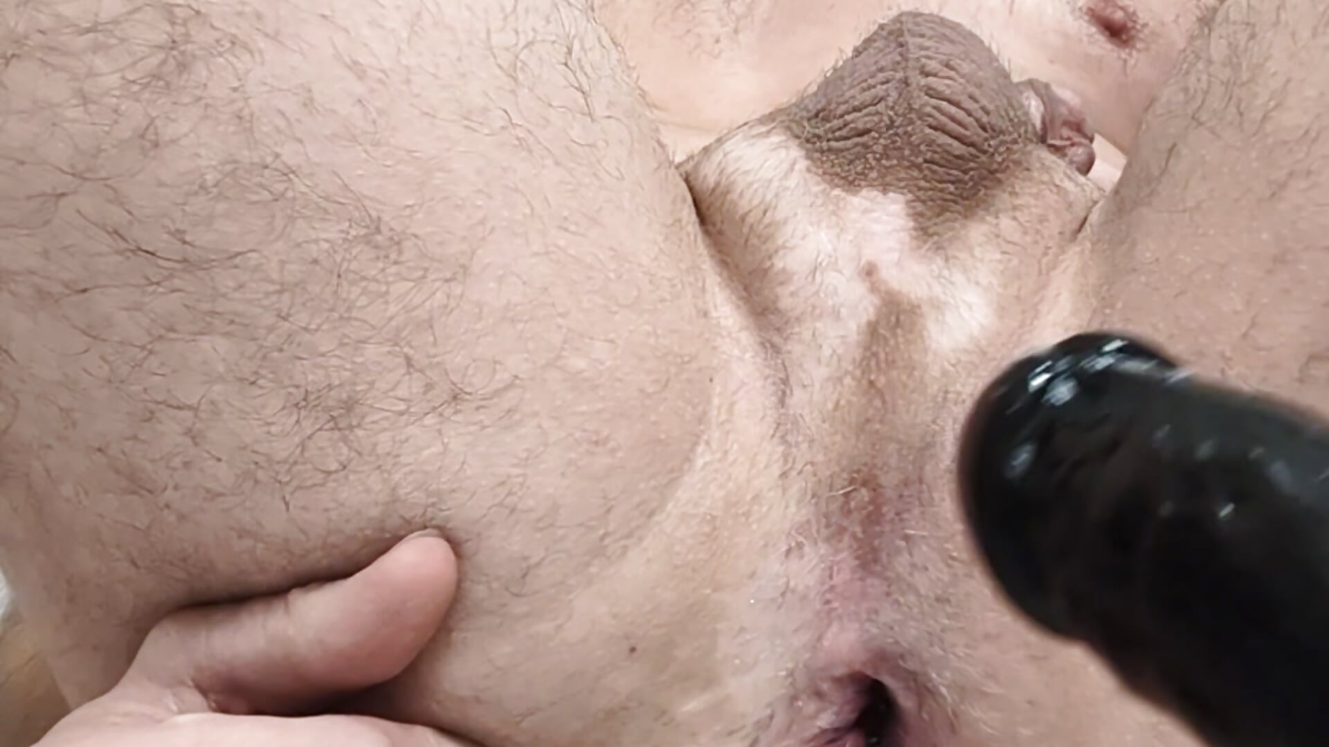 anal gape with leak - video di hot_slave2 modella di cam