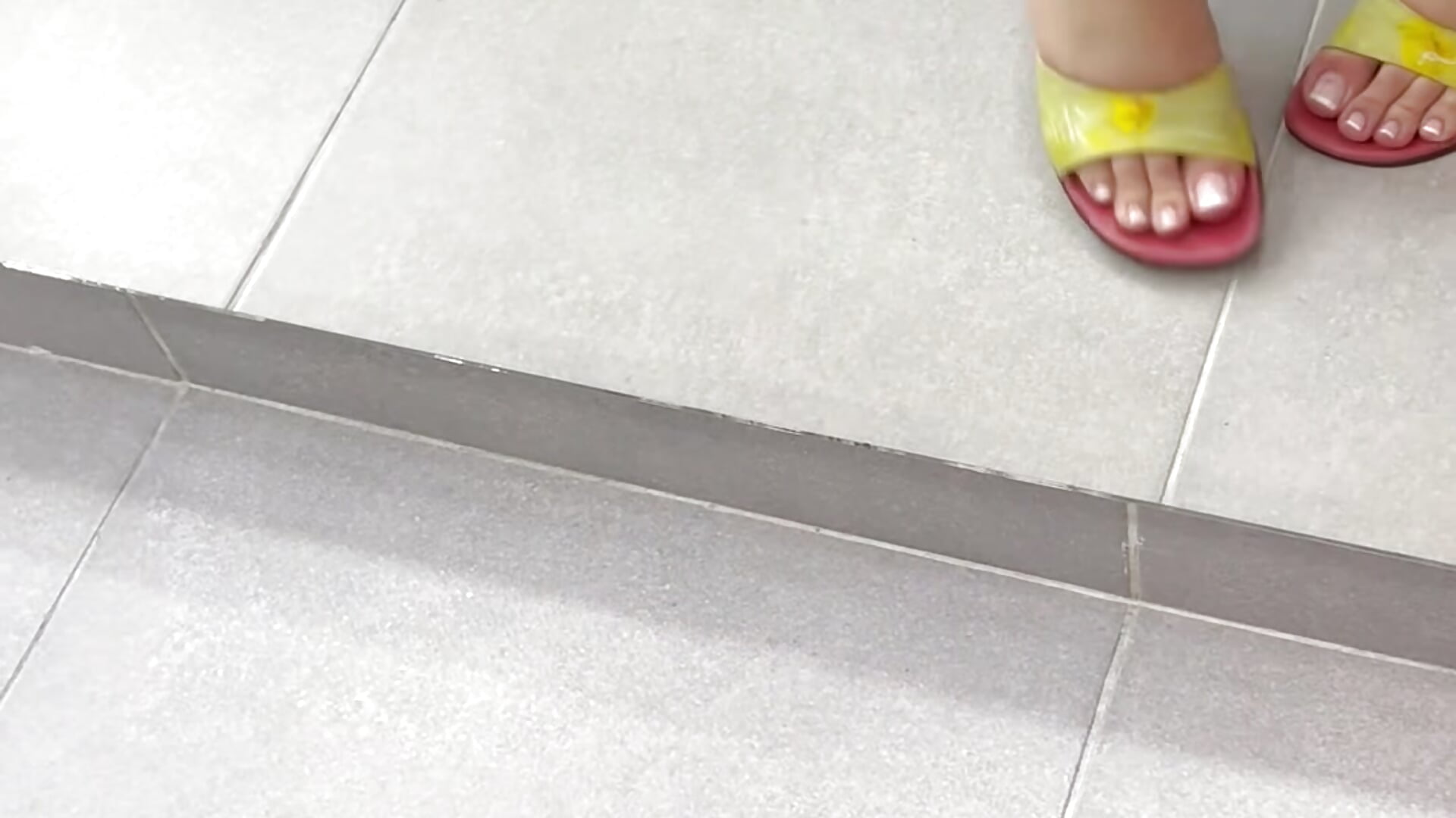 My feets - Vídeo de Sofi_cutes, modelo de vídeos