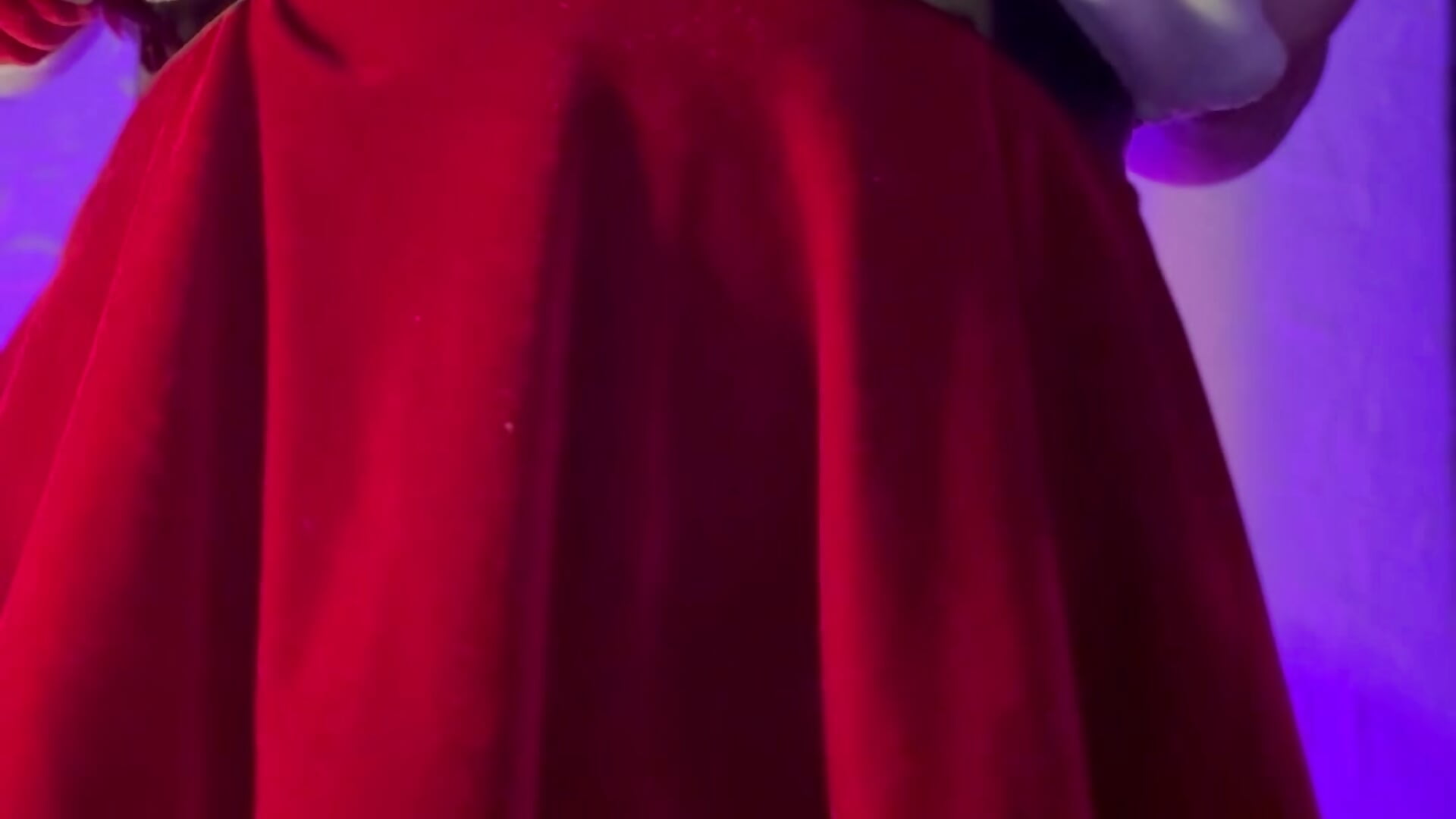 Merry xmasssss 🎄💦 - video by sara__lynn cam model