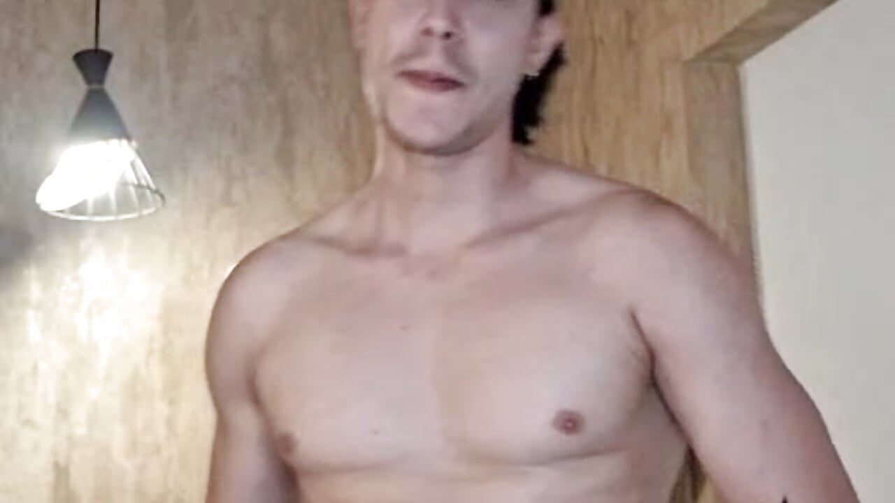 💋 Does it provoke you to imagine what could happen if we were alone? 💋 - Karimferrer 캠 모델의 동영상