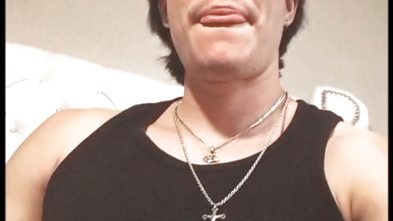 “You are that minimal alteration that ends up changing the entire result.” 🌑 - video av Karimferrer cam model