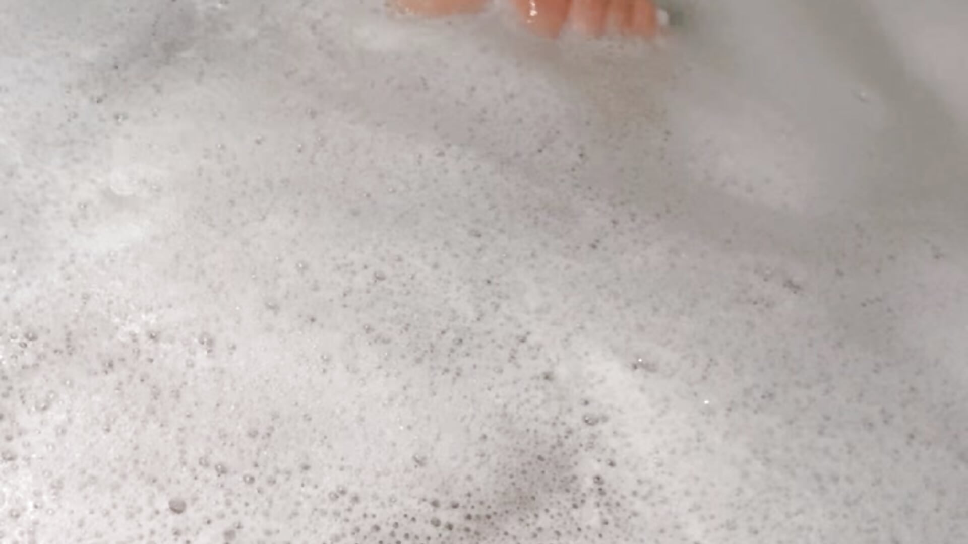 bubble bath 👣👣💦