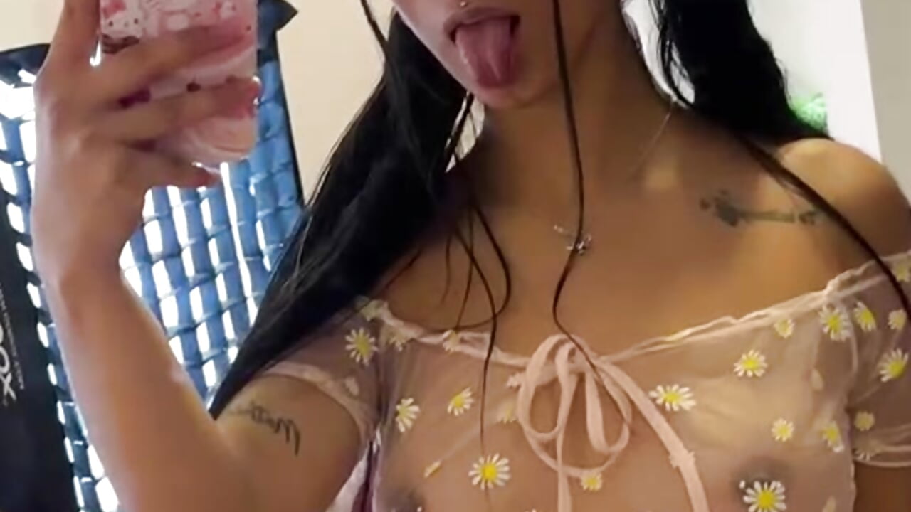 I want you to make me smile today. Come visit me 🩷✨ - clip cu isabella_cooper9 model videochat