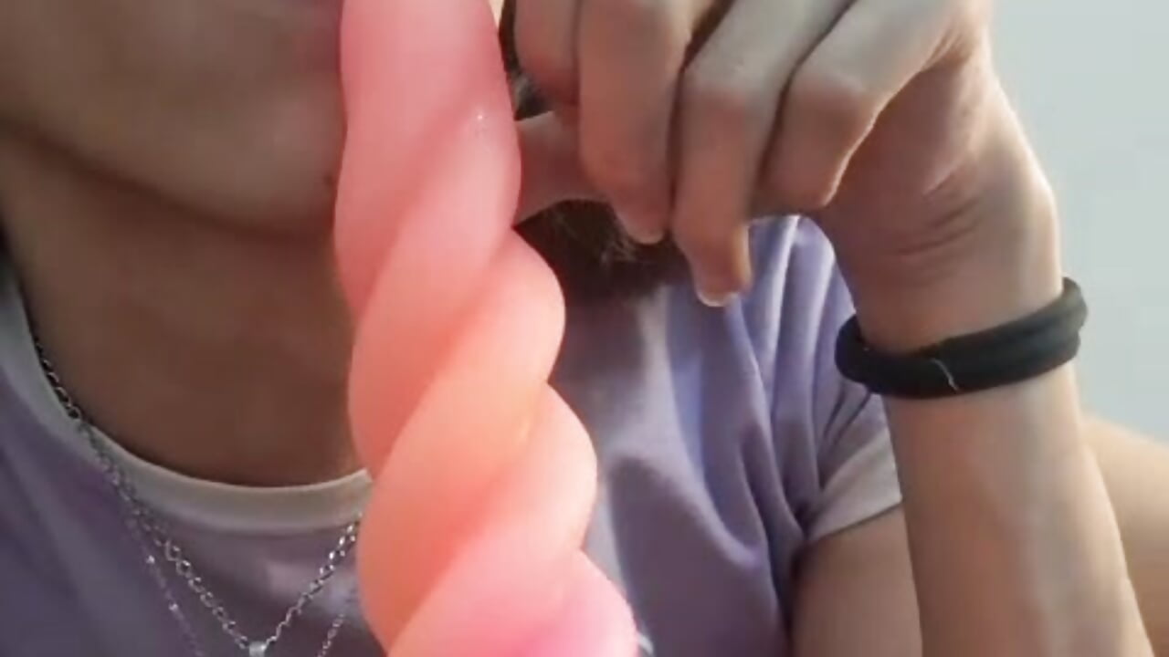 Come and enjoy my new toy in the shape of a ?? atre